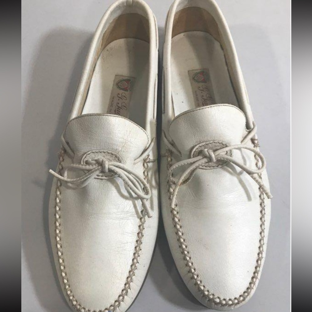 Men’s Gucci Vintage White Leather Slip On Loafers Size 41.5